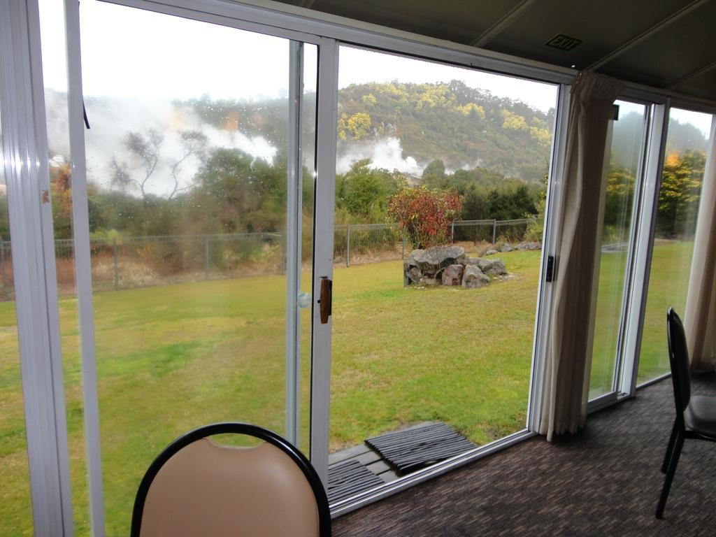 Silver Oaks Hotel - Geyserland Rotorua Ngoại thất bức ảnh